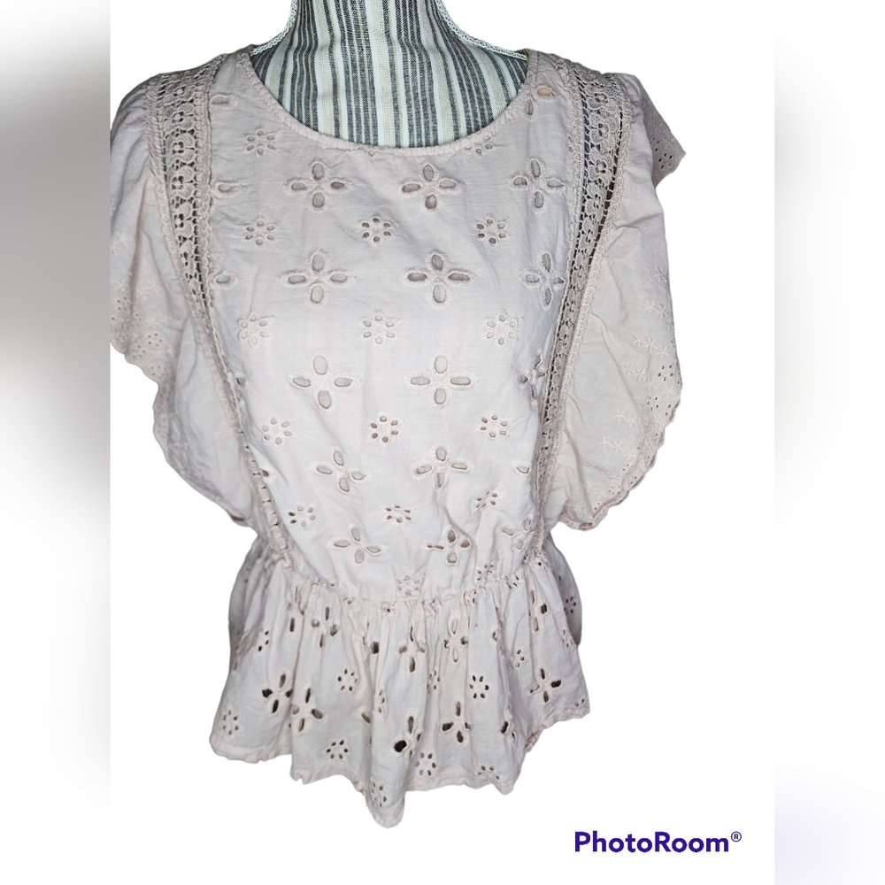 Huang's Made in Italy women's embroidered  flutter sleeves top size S - Picture 2 of 6